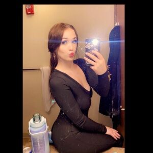 Meet your Posher, Tîa